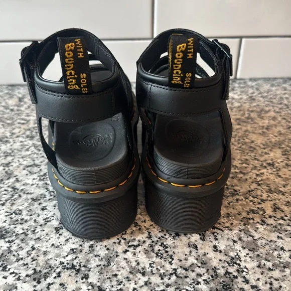 NWOT Womens Dr. Martens Blaire Platform Sandal - Black - Picture 4 of 6